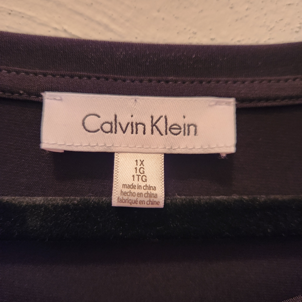 Calvin Klein Black and White Top Size 1X - Picture 3 of 7